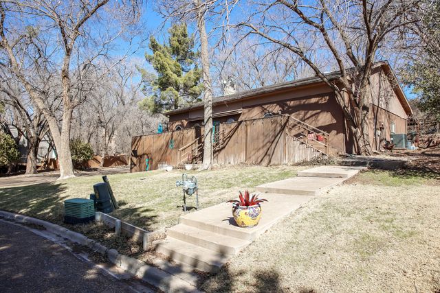 5 Tanglewood Lane, Ransom Canyon, TX 79366