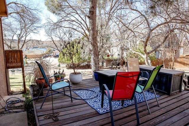 5 Tanglewood Lane, Ransom Canyon, TX 79366