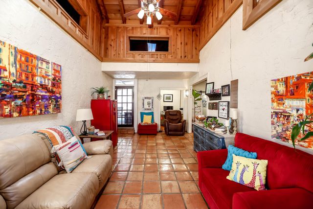 5 Tanglewood Lane, Ransom Canyon, TX 79366