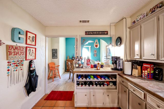 5 Tanglewood Lane, Ransom Canyon, TX 79366