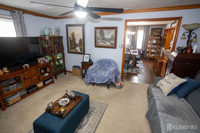 14 Quaid Street, Sayreville, NJ 08872
