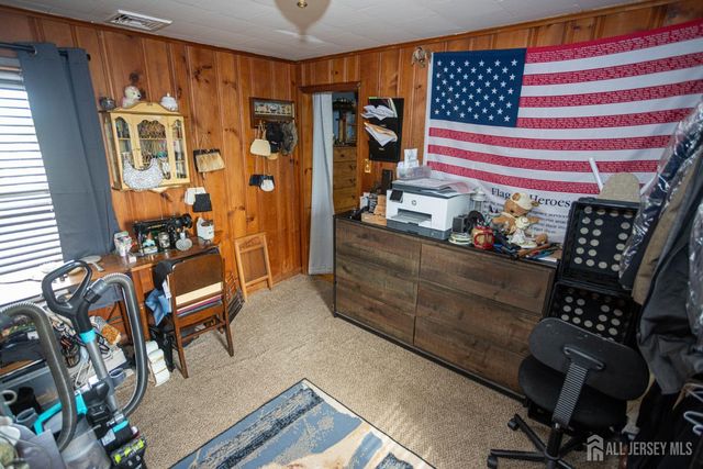 14 Quaid Street, Sayreville, NJ 08872