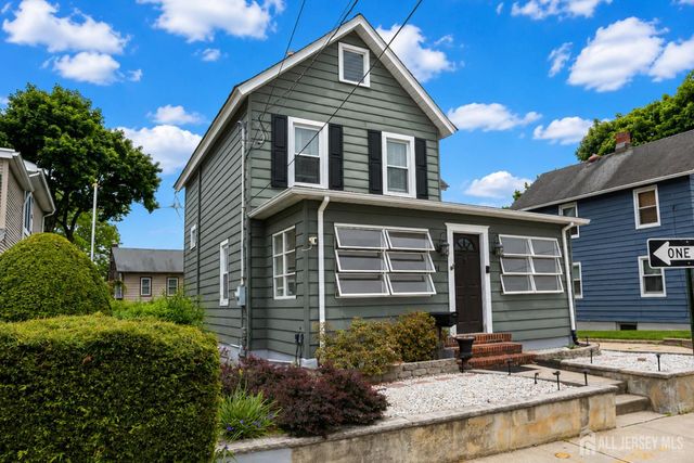 14 Quaid Street, Sayreville, NJ 08872