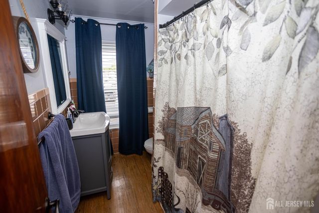 14 Quaid Street, Sayreville, NJ 08872