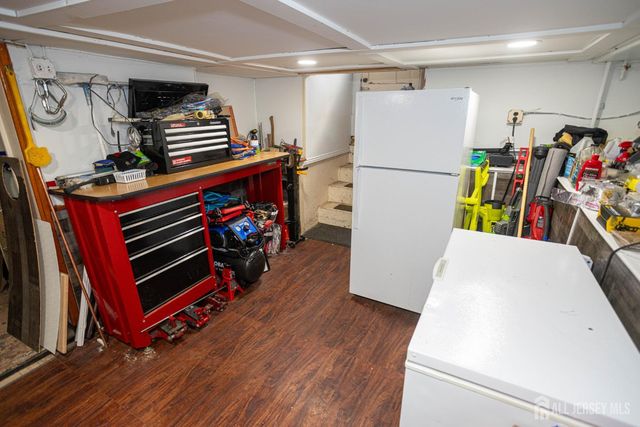 14 Quaid Street, Sayreville, NJ 08872
