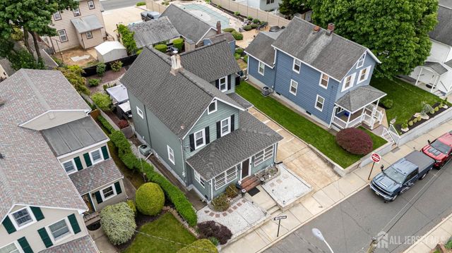 14 Quaid Street, Sayreville, NJ 08872