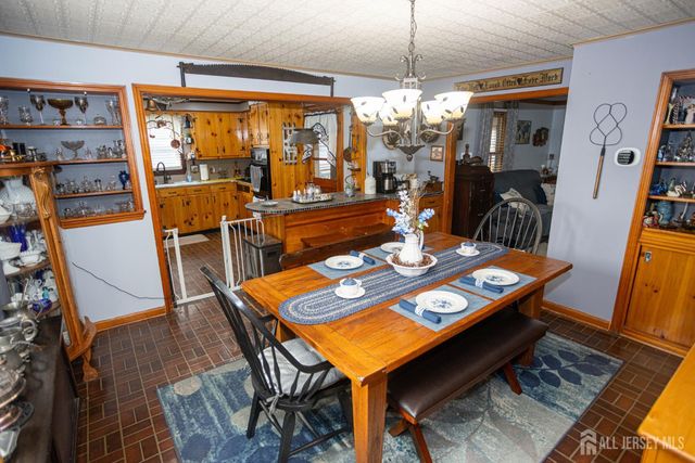 14 Quaid Street, Sayreville, NJ 08872