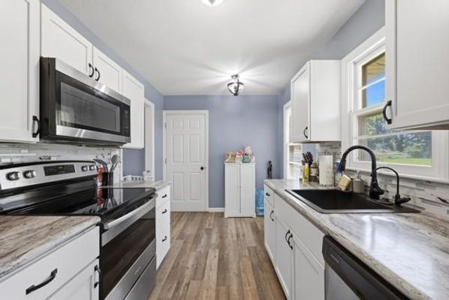 5011 NE 44th Terrace, Kansas City, MO 64117