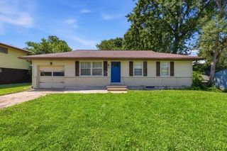 5011 NE 44th Terrace, Kansas City, MO 64117