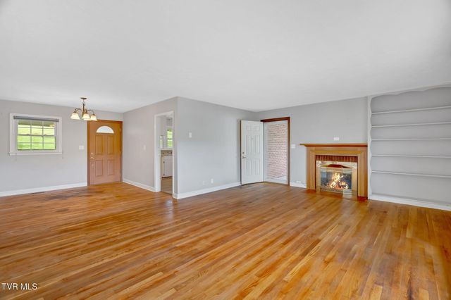 135 Lively Street, Lebanon, VA 24266