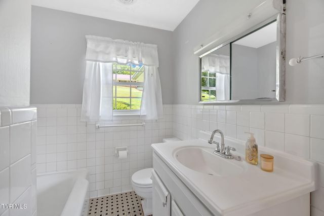 135 Lively Street, Lebanon, VA 24266