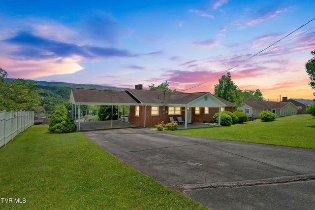 135 Lively Street, Lebanon, VA 24266