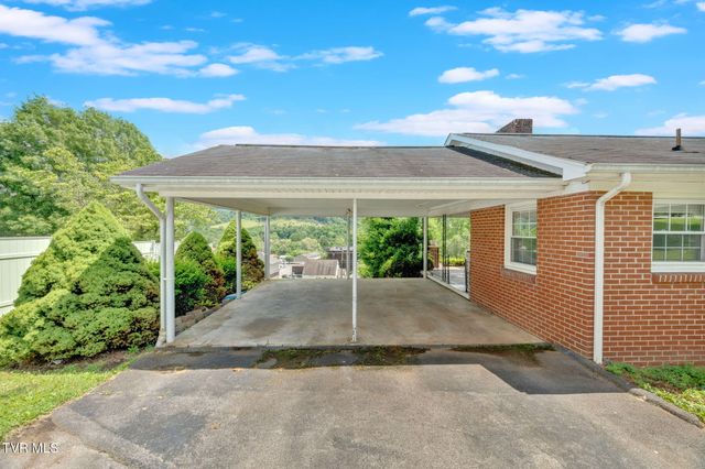 135 Lively Street, Lebanon, VA 24266