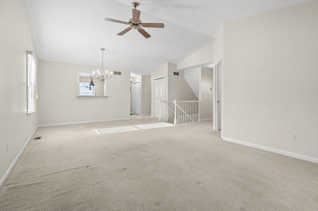 5823 Wood Valley Road 84, Kalamazoo, MI 49009