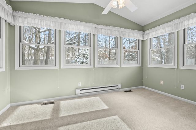 5823 Wood Valley Road 84, Kalamazoo, MI 49009