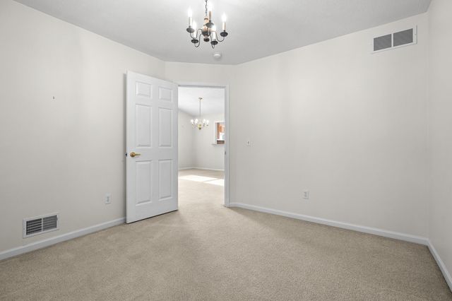 5823 Wood Valley Road 84, Kalamazoo, MI 49009