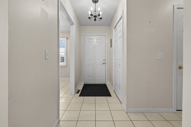 5823 Wood Valley Road 84, Kalamazoo, MI 49009