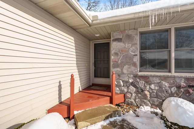 5823 Wood Valley Road 84, Kalamazoo, MI 49009