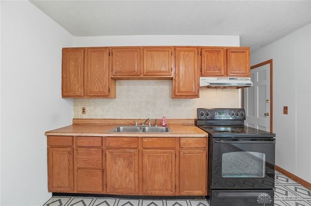 1124 Burket Drive, Bethel Twp, OH 45344