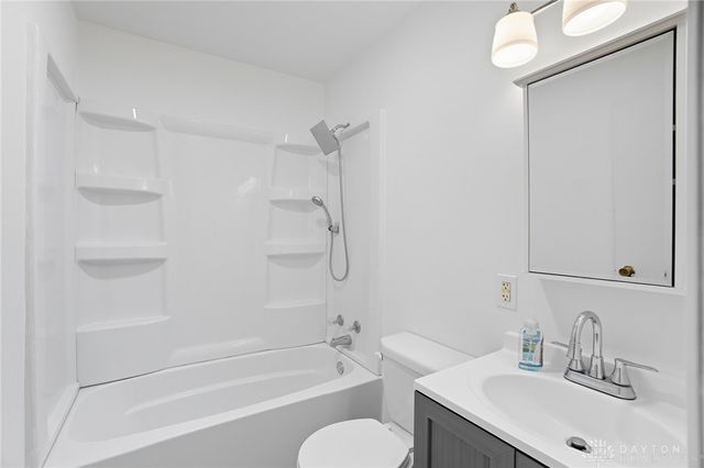 1124 Burket Drive, Bethel Twp, OH 45344