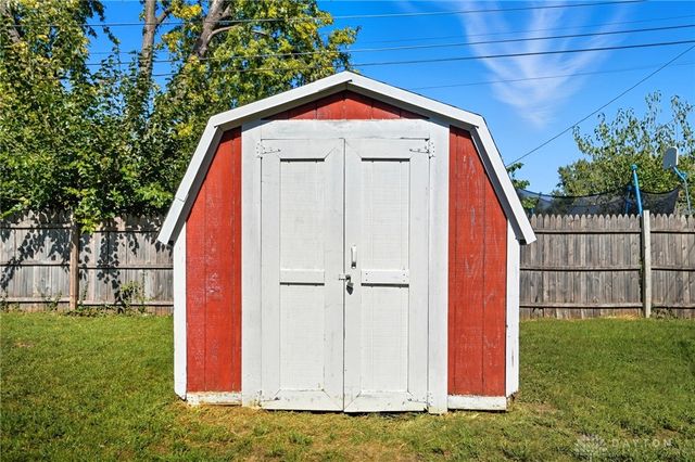 1124 Burket Drive, Bethel Twp, OH 45344