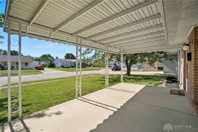 1124 Burket Drive, Bethel Twp, OH 45344