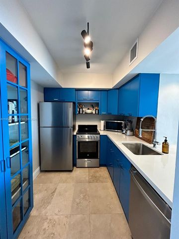 1200 West Ave 805, Miami Beach, FL 33139