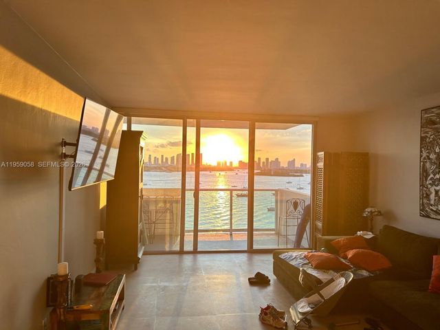 1200 West Ave 805, Miami Beach, FL 33139