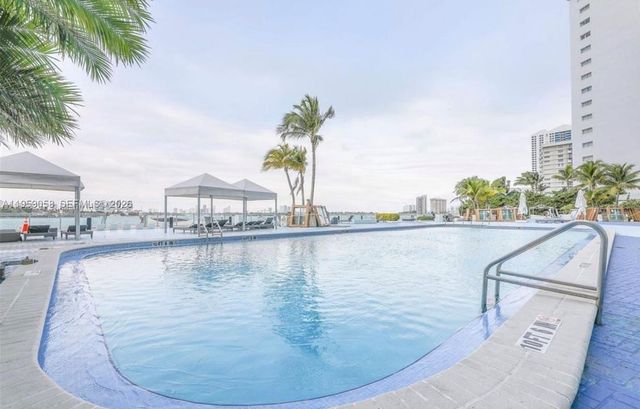 1200 West Ave 805, Miami Beach, FL 33139