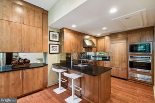 211-25 S 4TH ST #105, Philadelphia, PA 19106