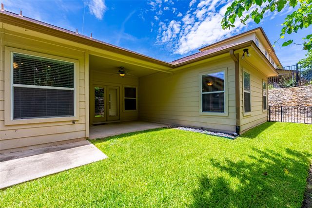 1305 Delsie DR A, Lakeway, TX 78734