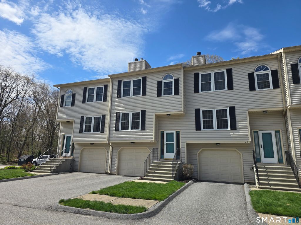 177 Bemis Street 4D, Plymouth, CT 06786