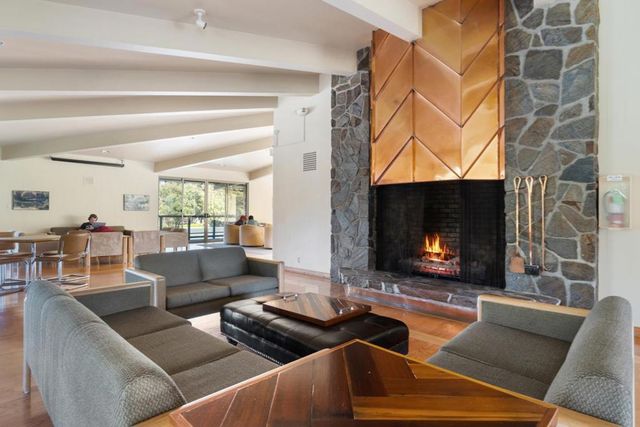 833 N Humboldt Street 208, San Mateo, CA 94401