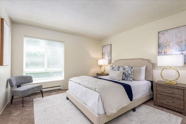 833 N Humboldt Street 208, San Mateo, CA 94401