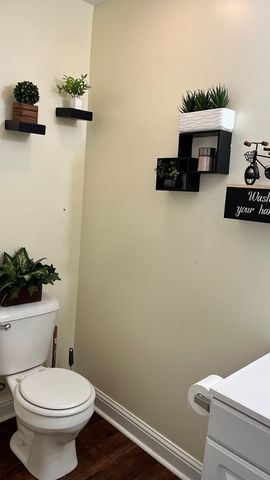 825 Martin Luther King Jr Blvd, Dalton, GA 30721