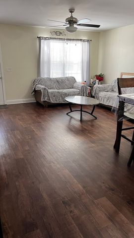 825 Martin Luther King Jr Blvd, Dalton, GA 30721