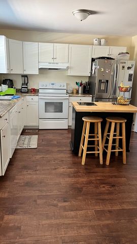 825 Martin Luther King Jr Blvd, Dalton, GA 30721