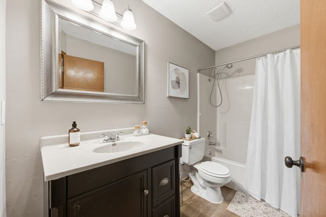 11014 W Grant St, Wichita, KS 67209