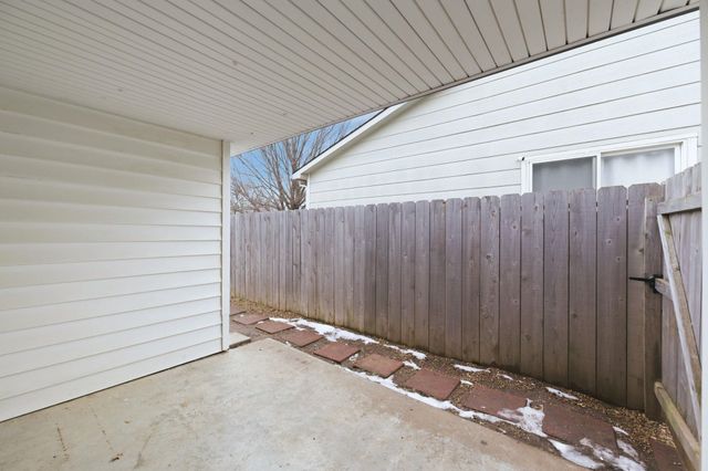 11014 W Grant St, Wichita, KS 67209