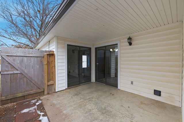 11014 W Grant St, Wichita, KS 67209