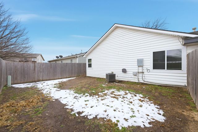 11014 W Grant St, Wichita, KS 67209