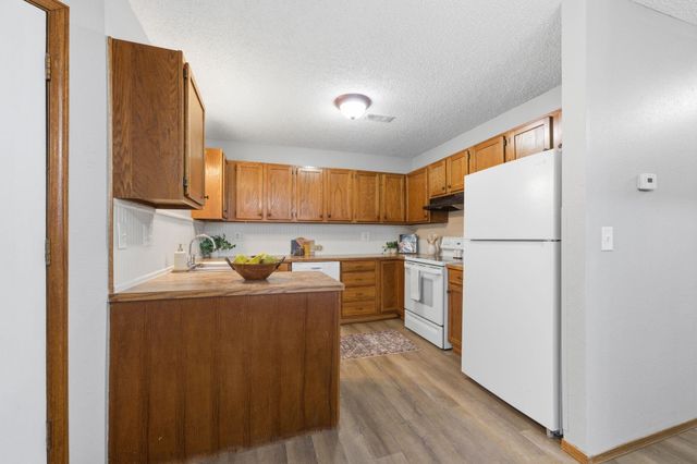 11014 W Grant St, Wichita, KS 67209