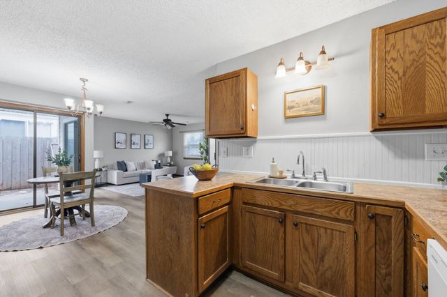 11014 W Grant St, Wichita, KS 67209