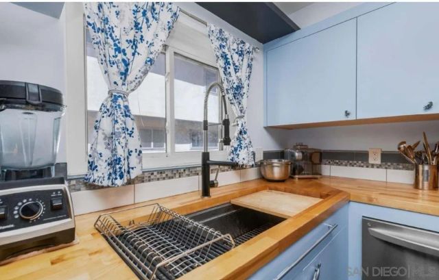 2676 Worden St 61, San Diego, CA 92110