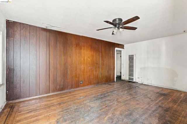 1159 Louisiana St, Vallejo, CA 94590