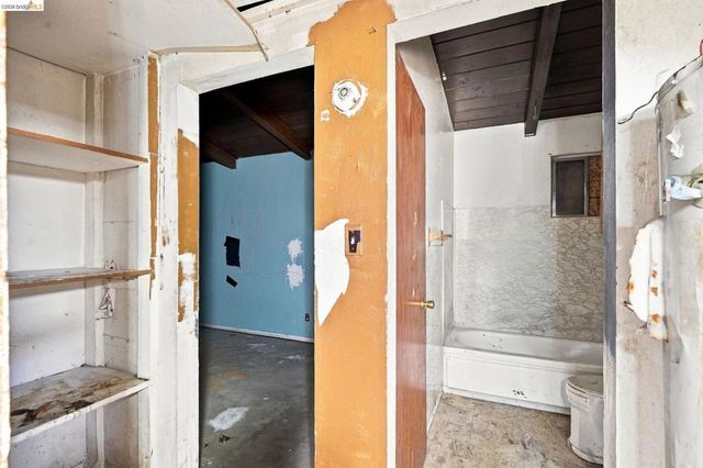 1159 Louisiana St, Vallejo, CA 94590