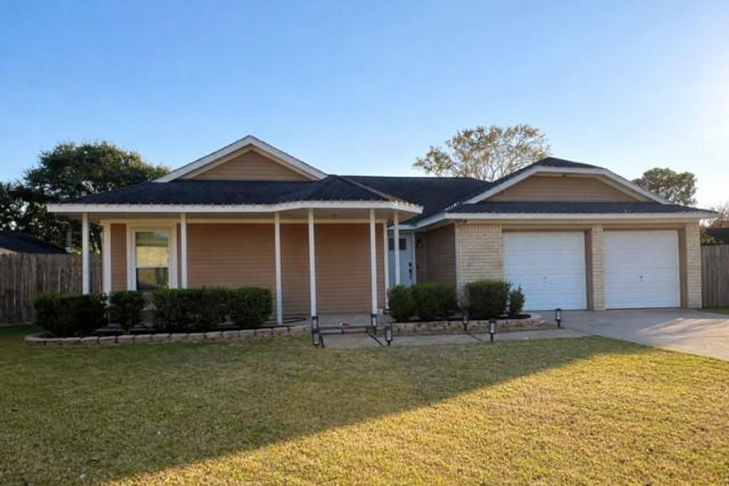 10506 Kirkgreen Drive, Houston, TX 77089