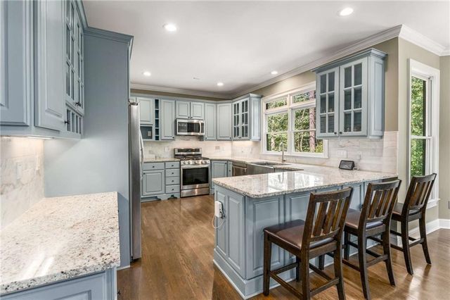 220 Milano Drive SW, Atlanta, GA 30331