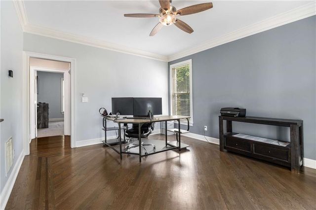 220 Milano Drive SW, Atlanta, GA 30331
