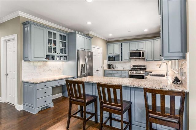 220 Milano Drive SW, Atlanta, GA 30331